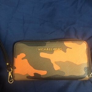Michael Kors Camouflage Wallet